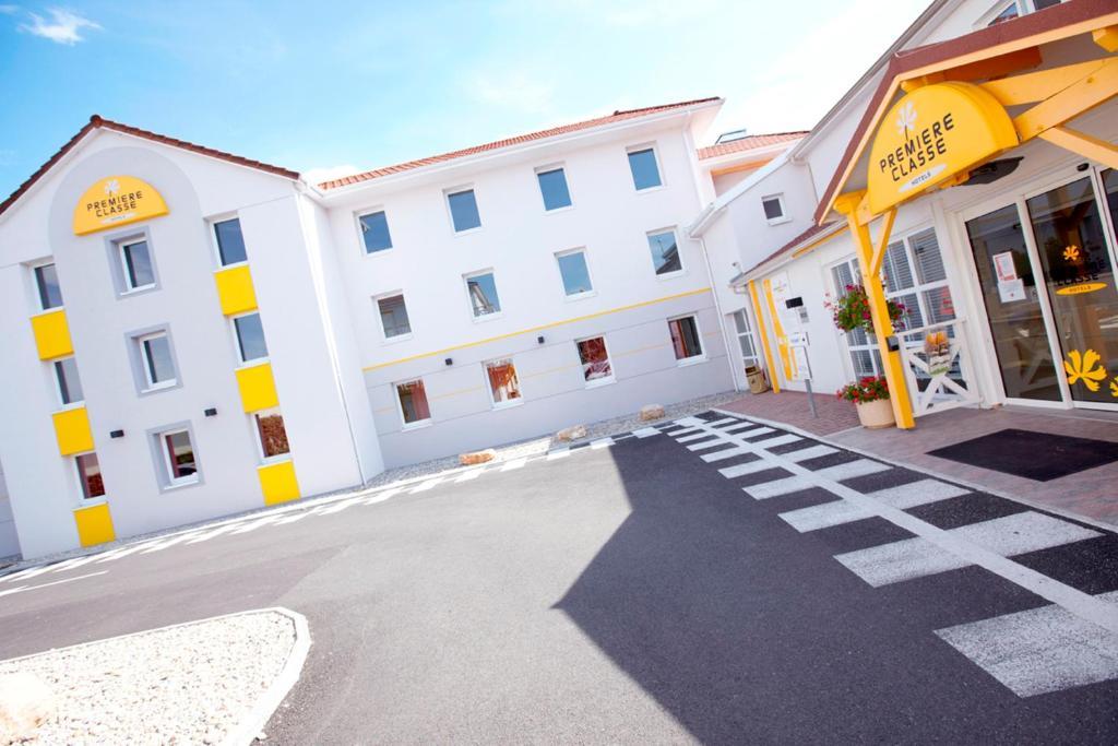 Première Classe Lyon Sud - Pierre Bénite Irigny Exterior foto